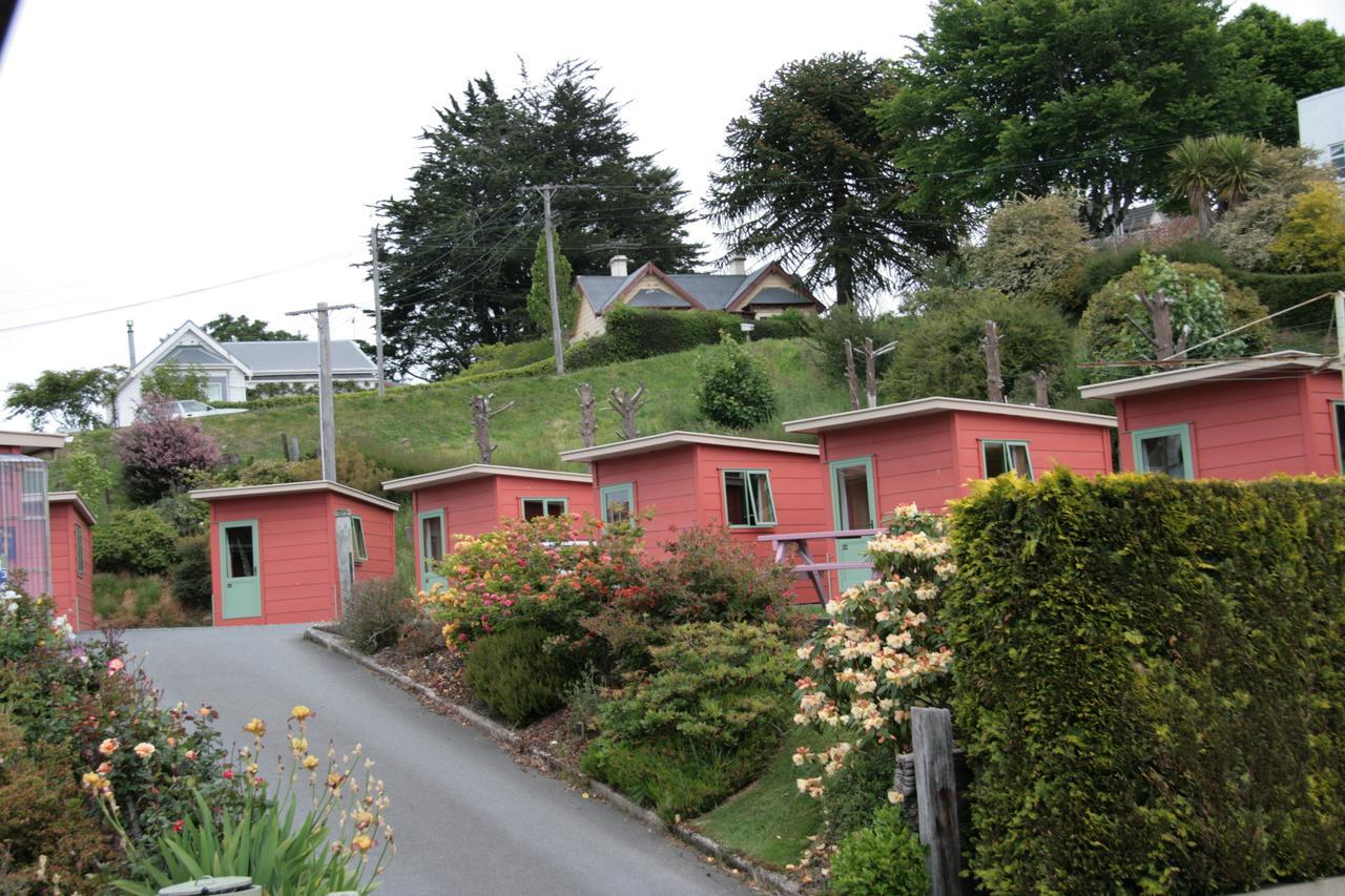 דנידין Aaron Lodge Holiday Park מראה חיצוני תמונה